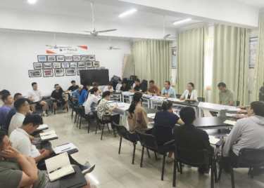 体育教研室召开期末工作会议