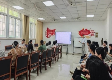 深耕学术前沿 启迪科研思维——宁克标教授作 Poisson 检验泛函空间学术讲座