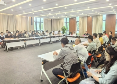 我校成功举办省哲社重点课题选题与论证专题讲座